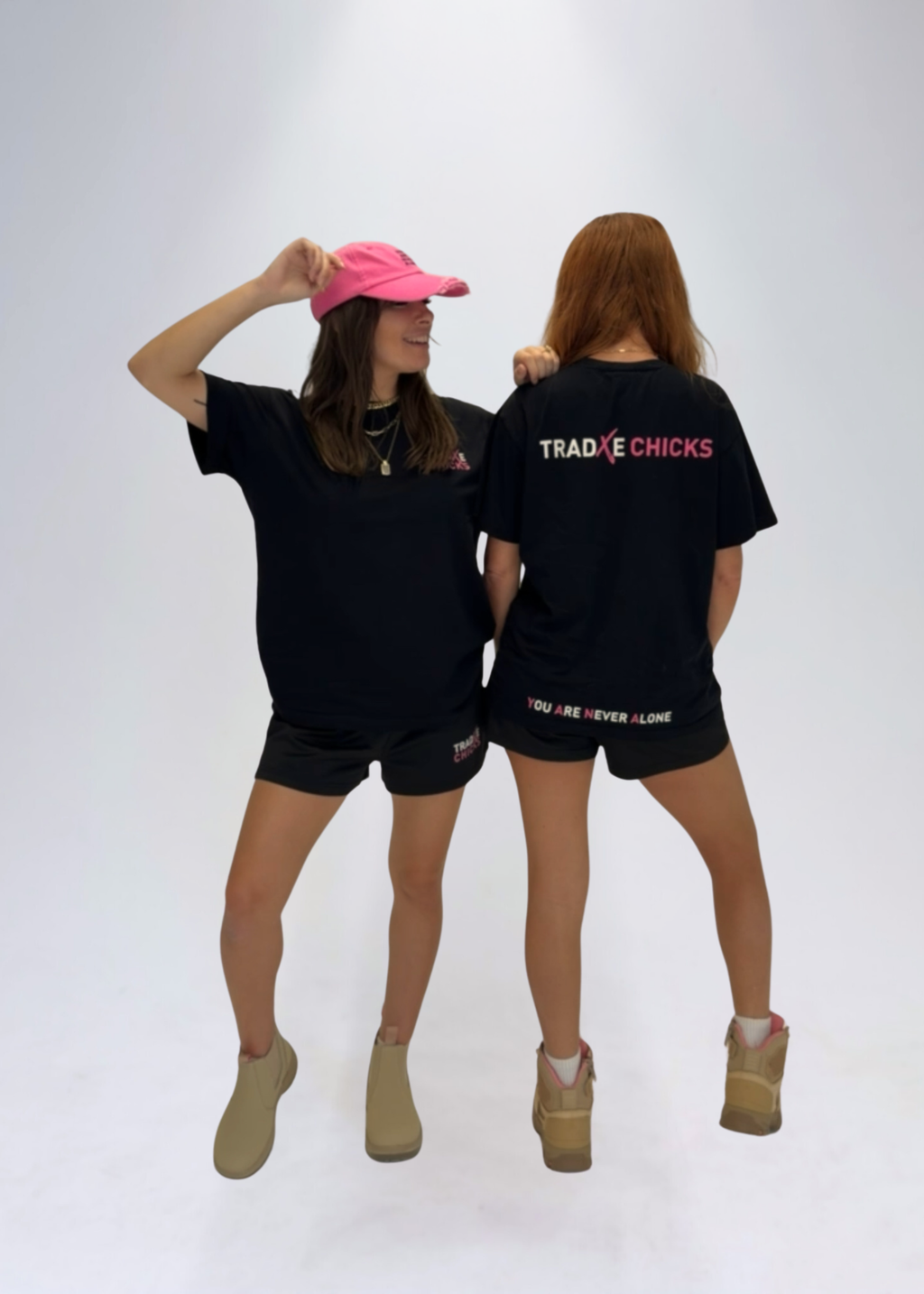 TRADXE CHICKS Classic Tee – Black