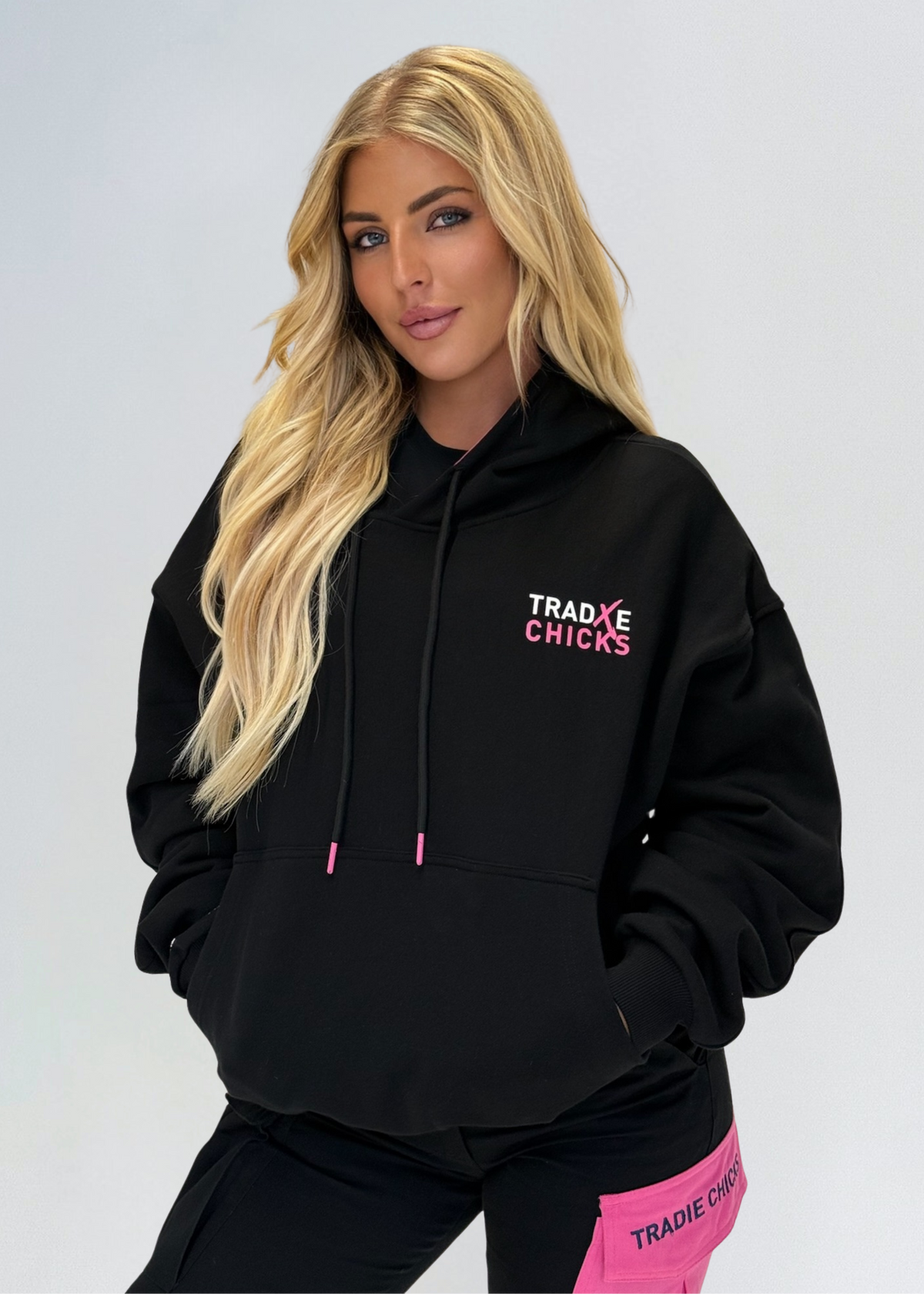 TXC Hoodie - Black – Tradxe Chicks TXC Hoodie - Black – Tradxe Chicks